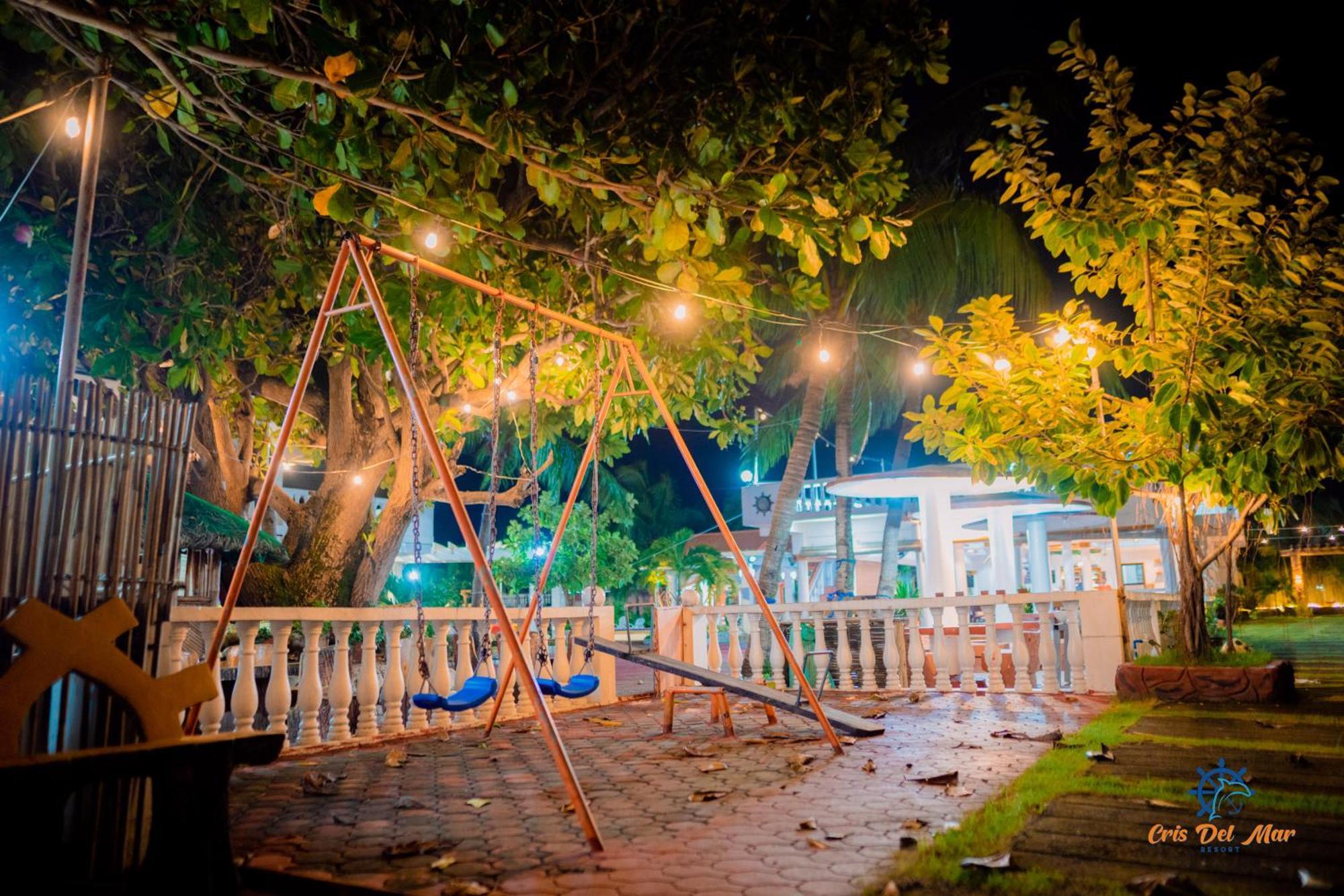 Cris Del Mar Resort Bolinao Exteriér fotografie